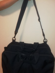 ユニクロ　ショルダー