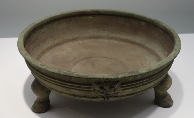 三国志展　熨斗、炭炉