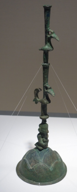 三国志展　博山灯座