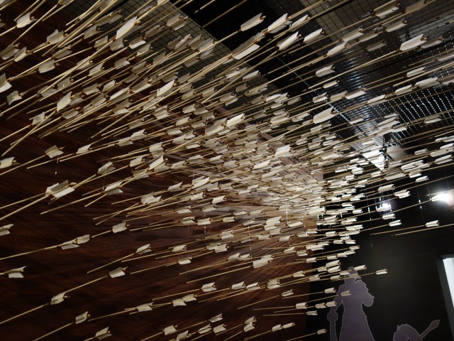 三国志展　矢オブジェ