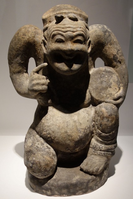 三国志展　説唱俑