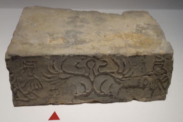 三国志展　神木図磚