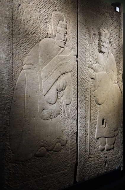 三国志展　墓門