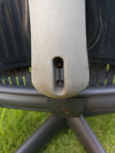 Ｙ字パーツからワイヤーが外れました