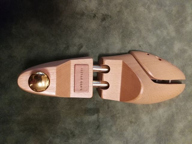 伊勢丹メンズ シューツリー