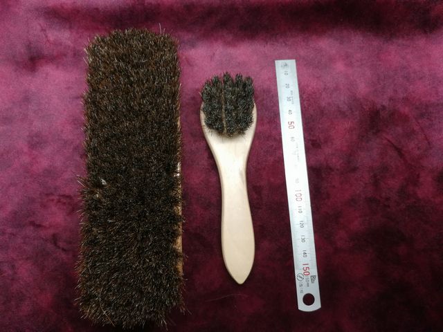 ダイソー馬毛ブラシ