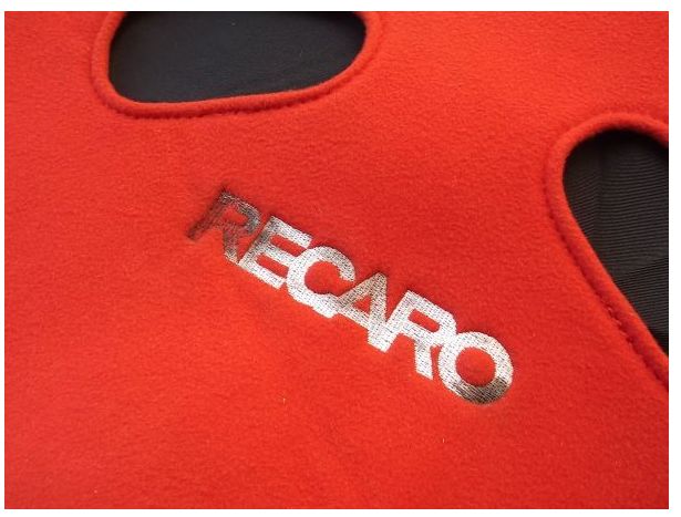 レカロバックレストカバーダメージ