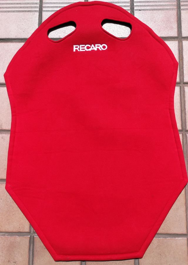 レカロバックレストカバー修復